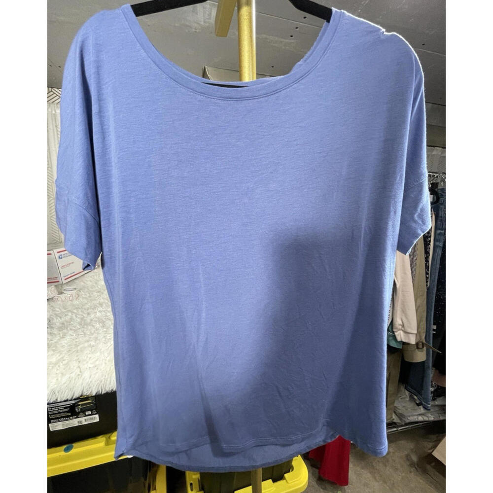 Columbia Women's Blue Scoop Neck Short Sleeve T-Shirt  Size M